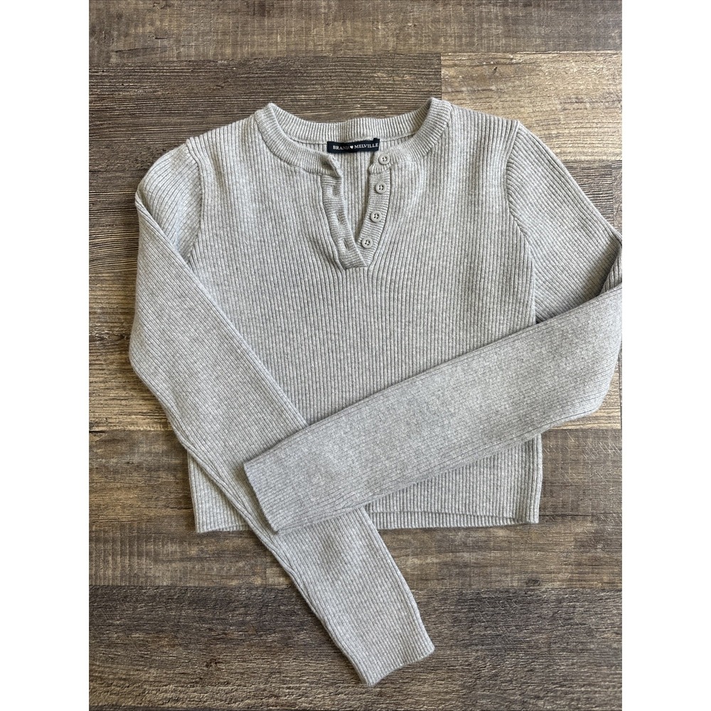 Brandy Melville Cropped Long Sleeve Top Size Small Henley Ribbed Knit Gray